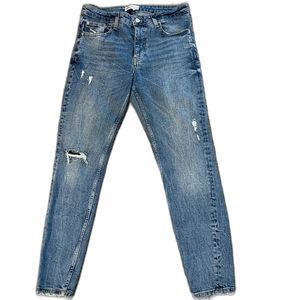 Zara Distressed Mid Rise Skinny Jeans Size 8